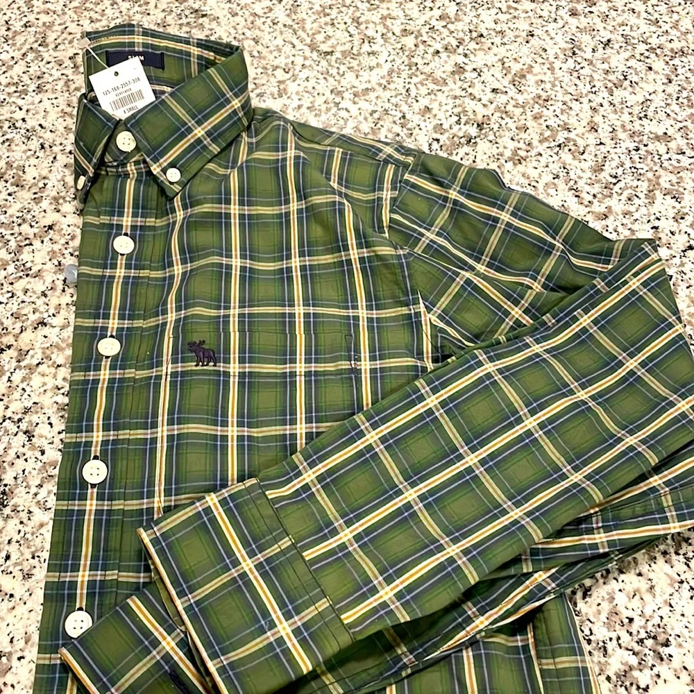 (New) Abercrombie Shirt - Picture 2 of 2